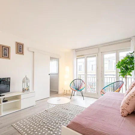 Eureka-disneyland Paris & Val D'europe Parking Gratuit Wifi Rer A 谢西