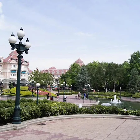 Eureka-disneyland Paris & Val D'europe Parking Gratuit Wifi Rer A Apartment *