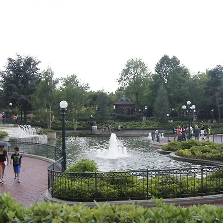 Eureka-disneyland Paris & Val D'europe Parking Gratuit Wifi Rer A Chessy (Seine-et-Marne)