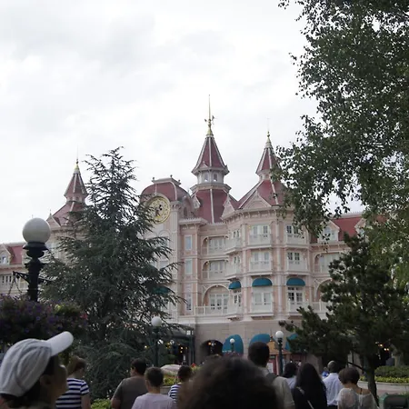Eureka-disneyland Paris & Val D'europe Parking Gratuit Wifi Rer A 公寓