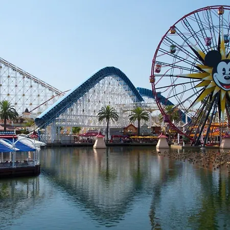 Eureka-disneyland Paris & Val D'europe Parking Gratuit Wifi Rer A * 谢西